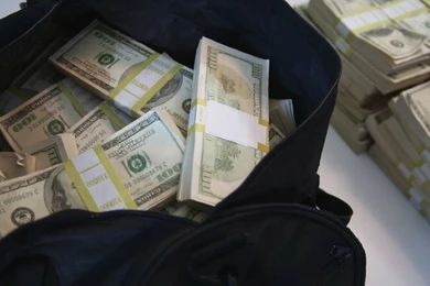 Из Нур-Султана и Алматы чаще всего пытаются вывезти наличную валюту – Минфин 