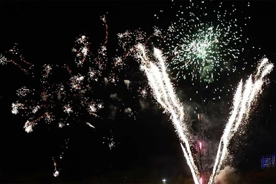 Астанчане поблагодарили аплодисментами за салют на 9 мая - видео 