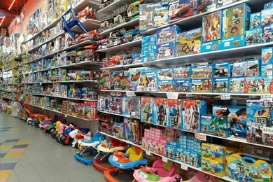 В пяти магазинах Алматинской области продавали опасные игрушки 