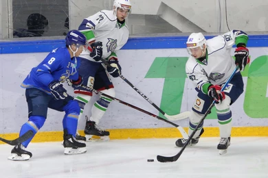 "Сарыарка" уступила в овертайме, "Номад" победил "Горняк" 