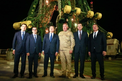 Мамин и Рогозин обсудили проект "Назарбаевский старт" 