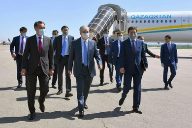 Токаеву показали проект нового терминала аэропорта Алматы 