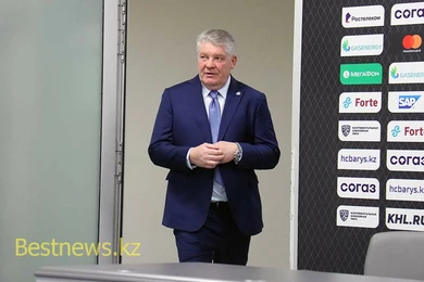 «Кандидатуры присылают»: президент Барыса ответил, продлят ли контракт с Юрием Михайлисом 