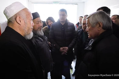 Аксакалы назвали Сапарбаеву причину конфликта в Кордае 