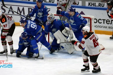 Как Михайлис и Карлссон добыли победу над "Авангардом": фото 