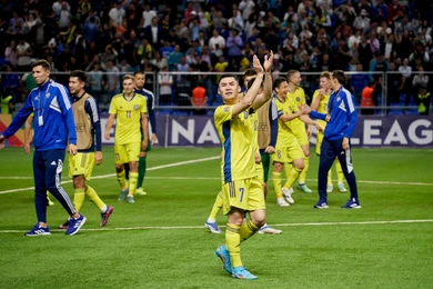 Сборная Казахстана проиграла в Баку без единого забитого мяча 