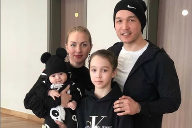 Милота дня: Талгат Жайлауов показал своего кроху-сыночка 