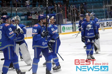 "Барыс" с крупным счётом проиграл "Ак Барсу" 