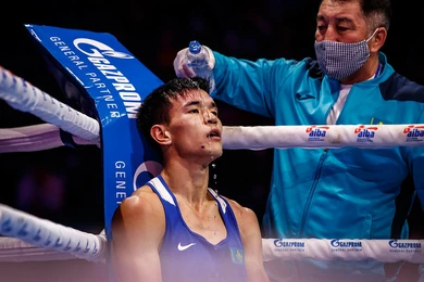 Жусупов не прошел в финал ЧМ по боксу 