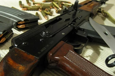 «Воровал по одному-два»: в МВД рассказали, как сержант похищал боевое оружие в своей воинской части 