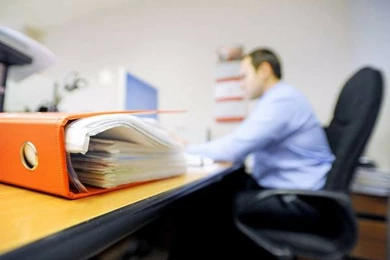 В карантин не экономили: расходы на чиновников остались прежними 