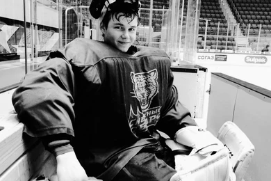 Не дожил 3 месяца до 19-летия: скончался вратарь "Снежных барсов" 