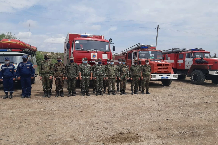 В Туркестанскую область прибыли дополнительные силы спасателей и техники 