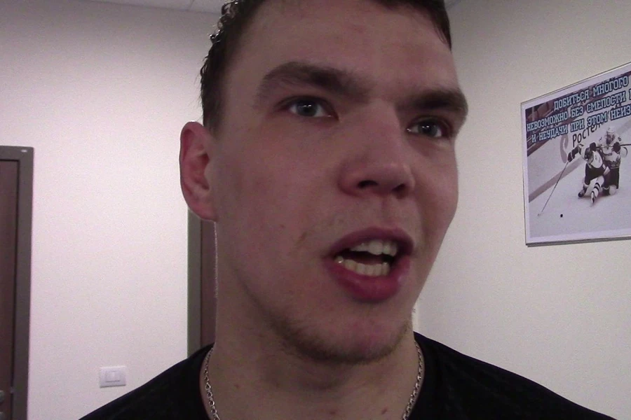 Вся надежда на Шалапова: состав "Барыса" на матч плей-офф с "Металлургом"  