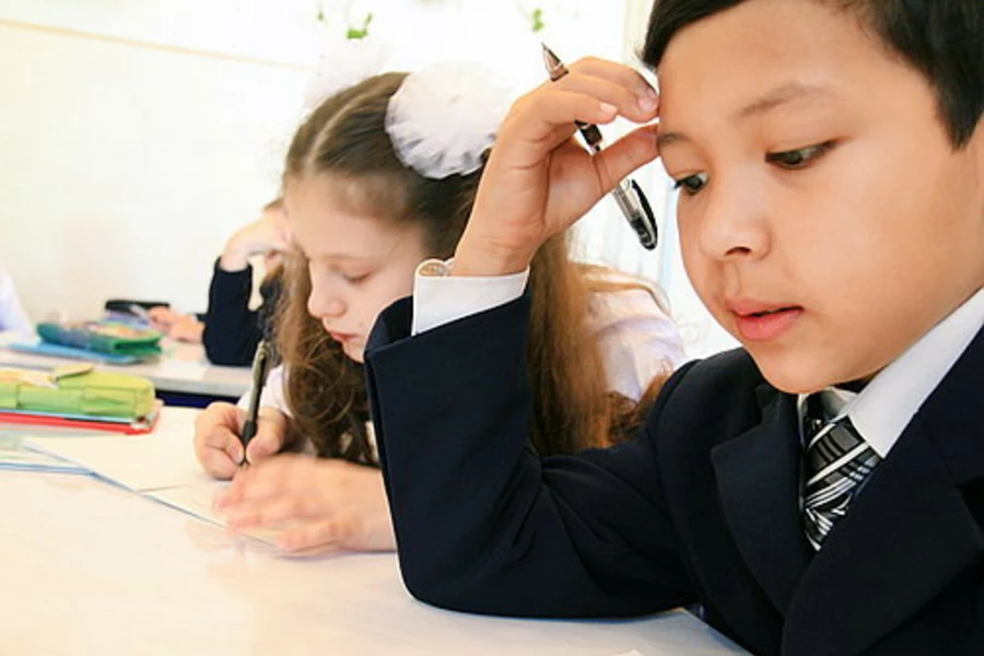 Отменят ли в школах Казахстана домашнее задание для учеников на праздники, как в России 