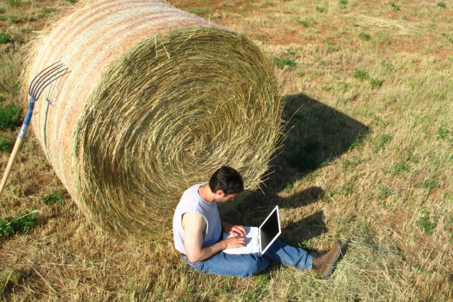 Казахтелеком: В ближайшее время 298 сел РК будут подключены к широкополосному доступу в Интернет 