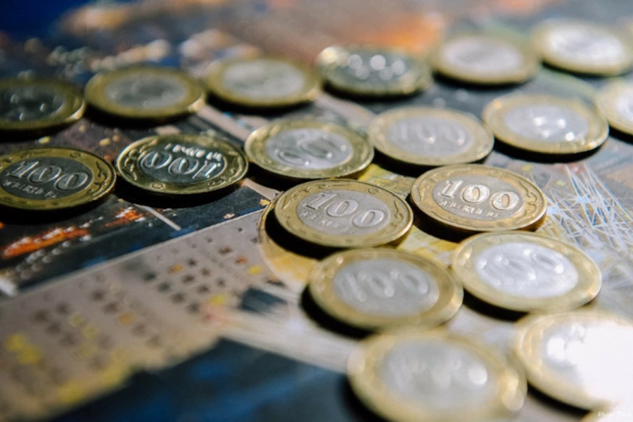 Нацбанк Казахстана снова снизил базовую ставку 