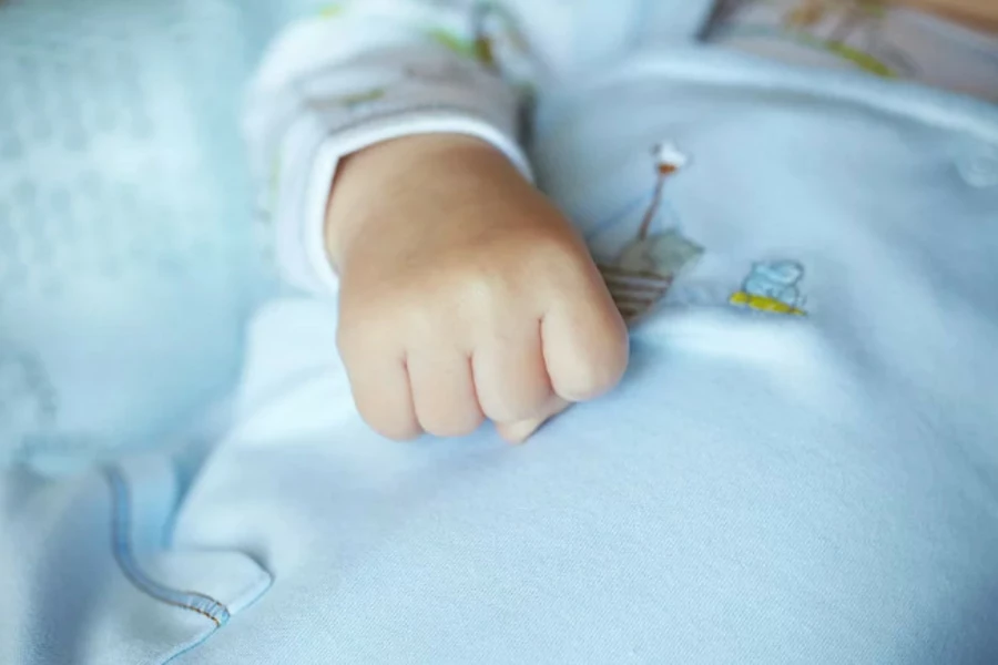 И коронавирус не остановил: в Караганде женщина выбросила месячного ребенка на мусорку 